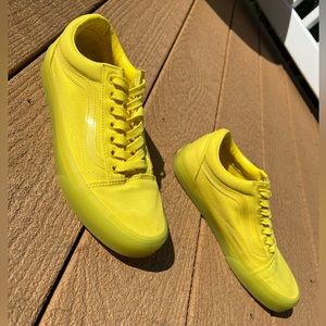 Vans Yellow Old Skool with Translucent Sole - Men’s 6.5 / Women’s 8